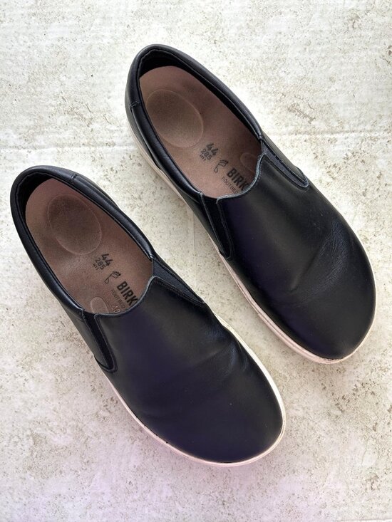 Birkenstock Men\'s Sz 44 Black Oswego Leather Slip-On Shoes With White Soles main image 6